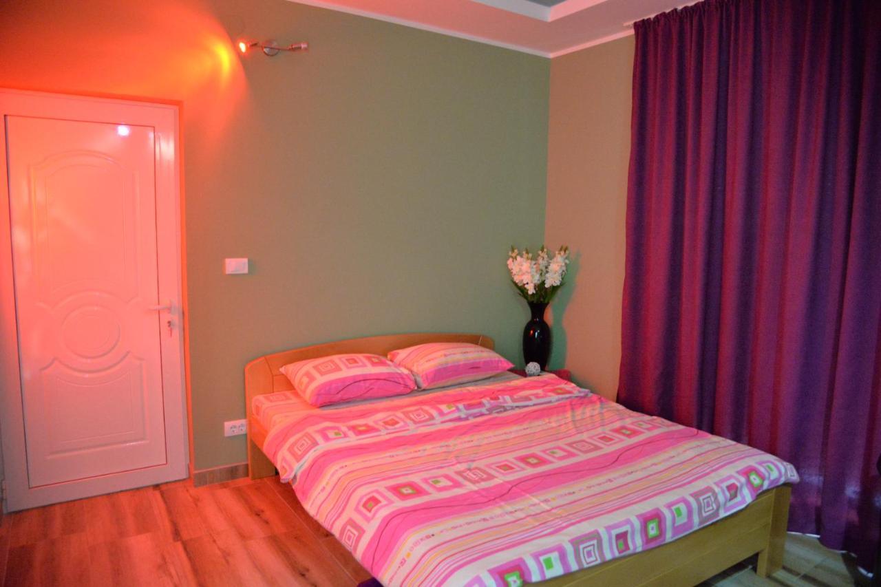 As Club Bed & Breakfast Beograd Bagian luar foto